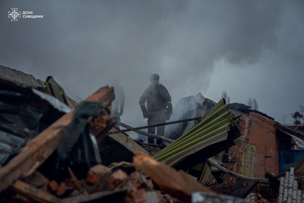 Zelensky: Rússia bombardeou um posto de gasolina em Sumy, duas pessoas morreram