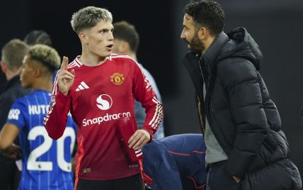 O “Manchester United” na primeira partida com o novo treinador não dominou o estreante da Premier League (vídeo)