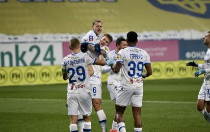 O Dínamo anunciou a escalação titular para o jogo com a Real Sociedad pela Liga Europa