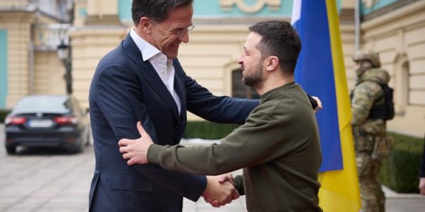 A OPU relatou detalhes da conversa telefônica de Zelensky com Rutte