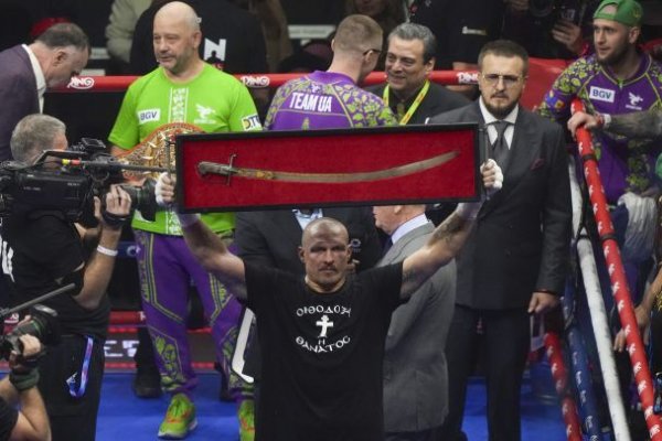  Usyk in Fury vence pela segunda vez: fotos brilhantes da luta pelo título de campeão mundial 