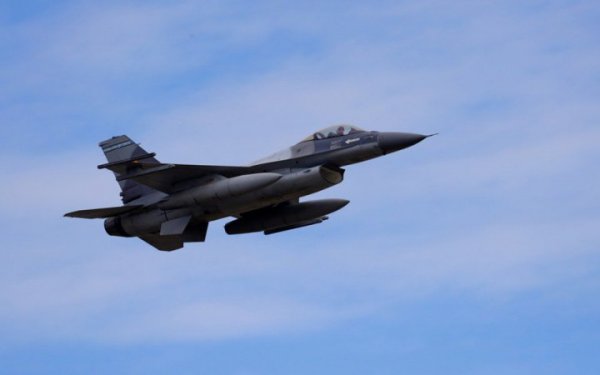 A Bélgica não cumprirá a sua promessa sobre o F-16 para a Ucrânia