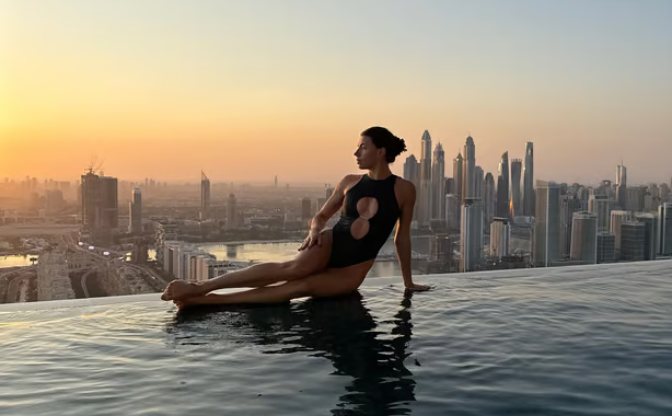 Marina Bekh-Romanchuk tirou fotos sensuais em Dubai