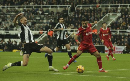 Uma viagem para o líder: Liverpool perdeu pontos na encantadora partida da Premier League contra o Newcastle (vídeo)