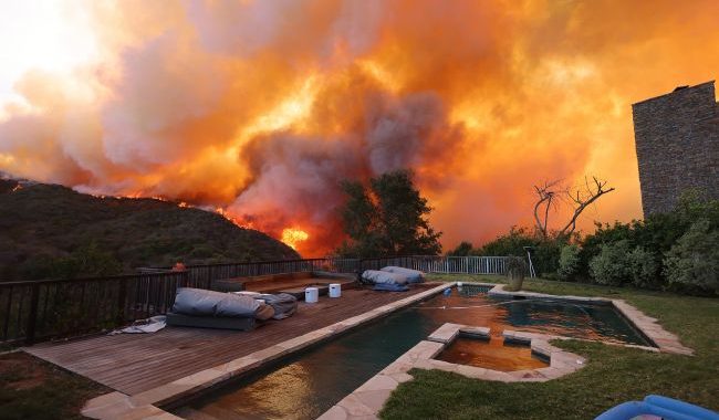 Incêndios na Califórnia podem começar com fogos de artifício na véspera de Ano Novo, – WP