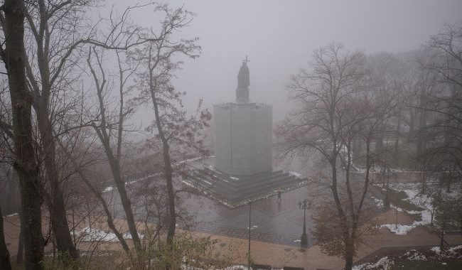 O meteorologista deu uma previsão para hoje e até o final de janeiro