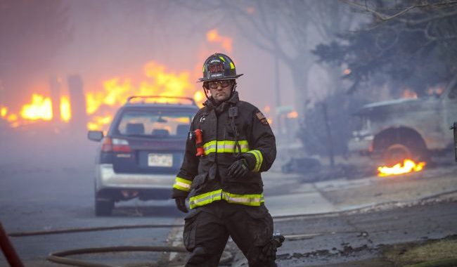 Incêndio em Los Angeles não mostra quantas pessoas morreram