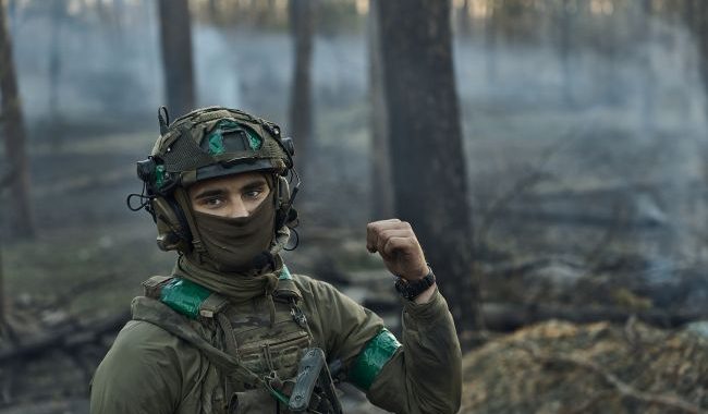 Novo anti-recorde. A Federação Russa passou um total de 36 divisões de rifles motorizados sobre o rio