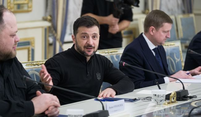 Piditrima Zelensky Visste: Skilki ucranianos capturam o presidente