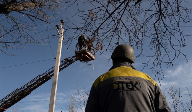 Rússia atacou maciçamente instalações energéticas em duas regiões da Ucrânia