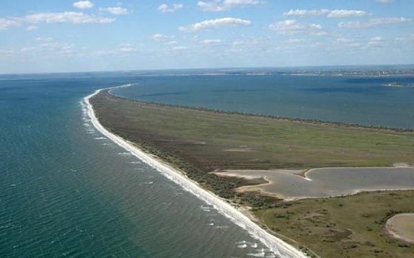 Ao longo de três anos, 426 incêndios foram registados no Kinburn Spit como resultado de acções militares