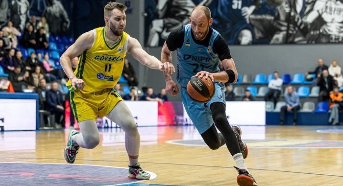Dnipro venceu novamente o Hoverla e chegou às semifinais da FAVBET Super League-2024/25
