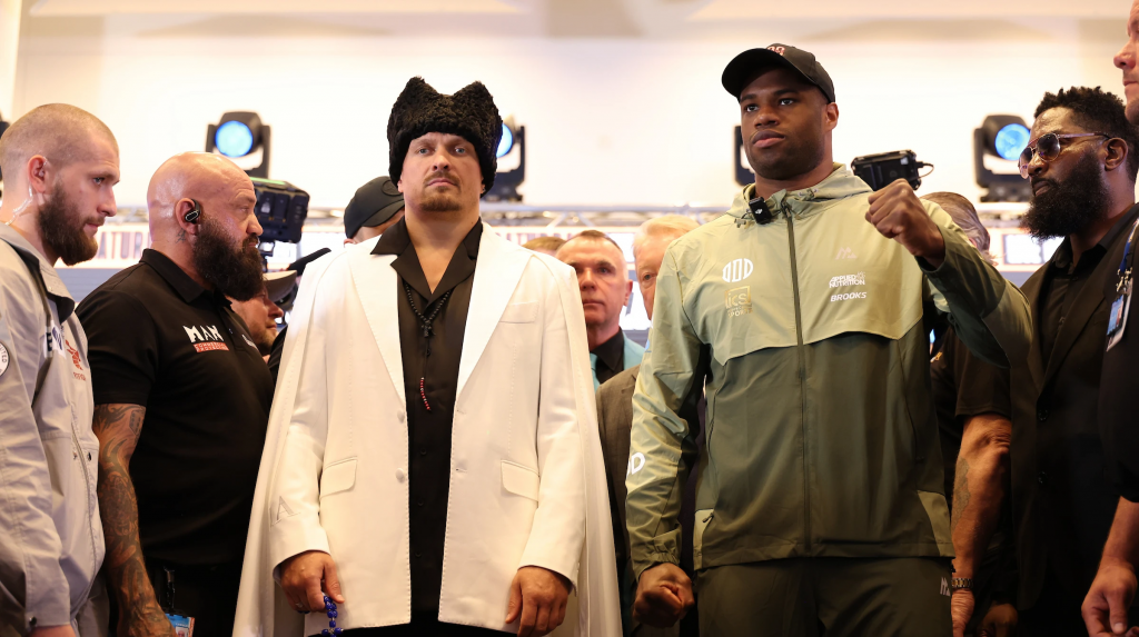 Pesagem de Usyk e Dubois: quando e onde assistir à cerimônia