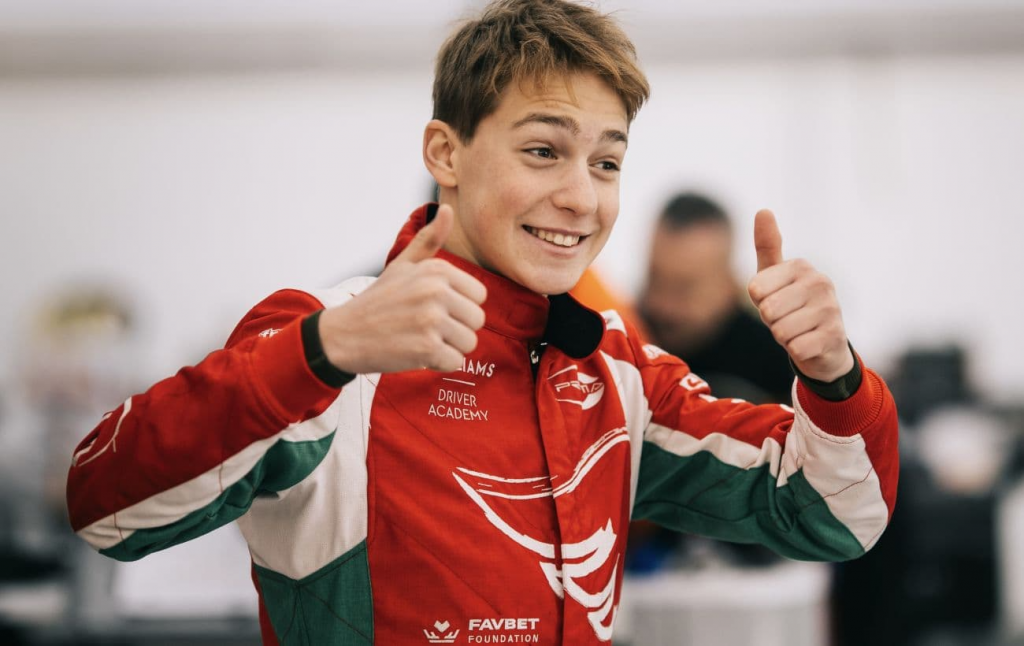 Oleksandr Bondarev venceu sua primeira corrida na Fórmula 4