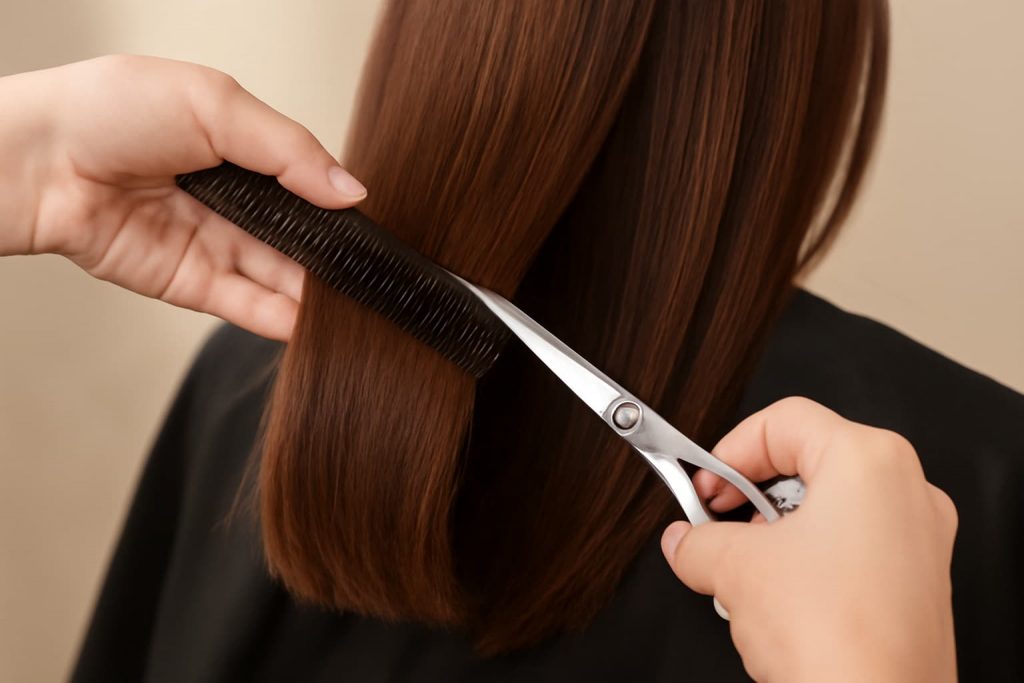 Vale a pena cortar o cabelo em 19 de agosto segundo o calendário lunar?