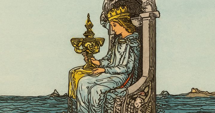 O que significa a carta Rainha de Copas na leitura