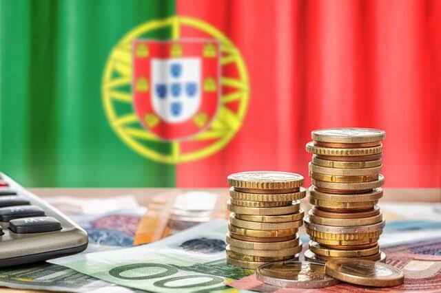 Saiba como enviar dinheiro de Moçambique para Portugal em 2026 por SWIFT, Western Union e MoneyGram. Compare taxas, câmbio, limites, documentos e prazos.