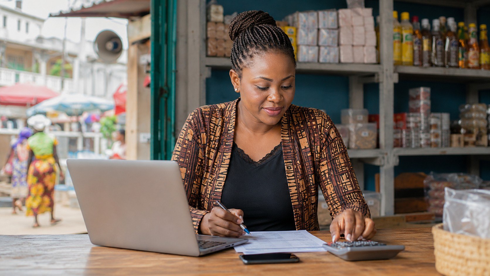 Cómo conseguir financiación para una pequeña empresa en Mozambique en 2026: requisitos bancarios, garantías, microcrédito, inversores, costes, documentos y pasos para presentar una solicitud sólida.