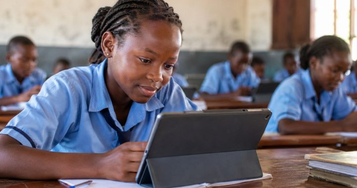Internet nas escolas Moçambique: Governo investe US$ 20 milhões em conectividade e laboratórios digitais