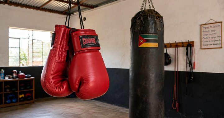 Quanto custa treinar boxe em Moçambique: mensalidade, luvas e onde começar em 2026